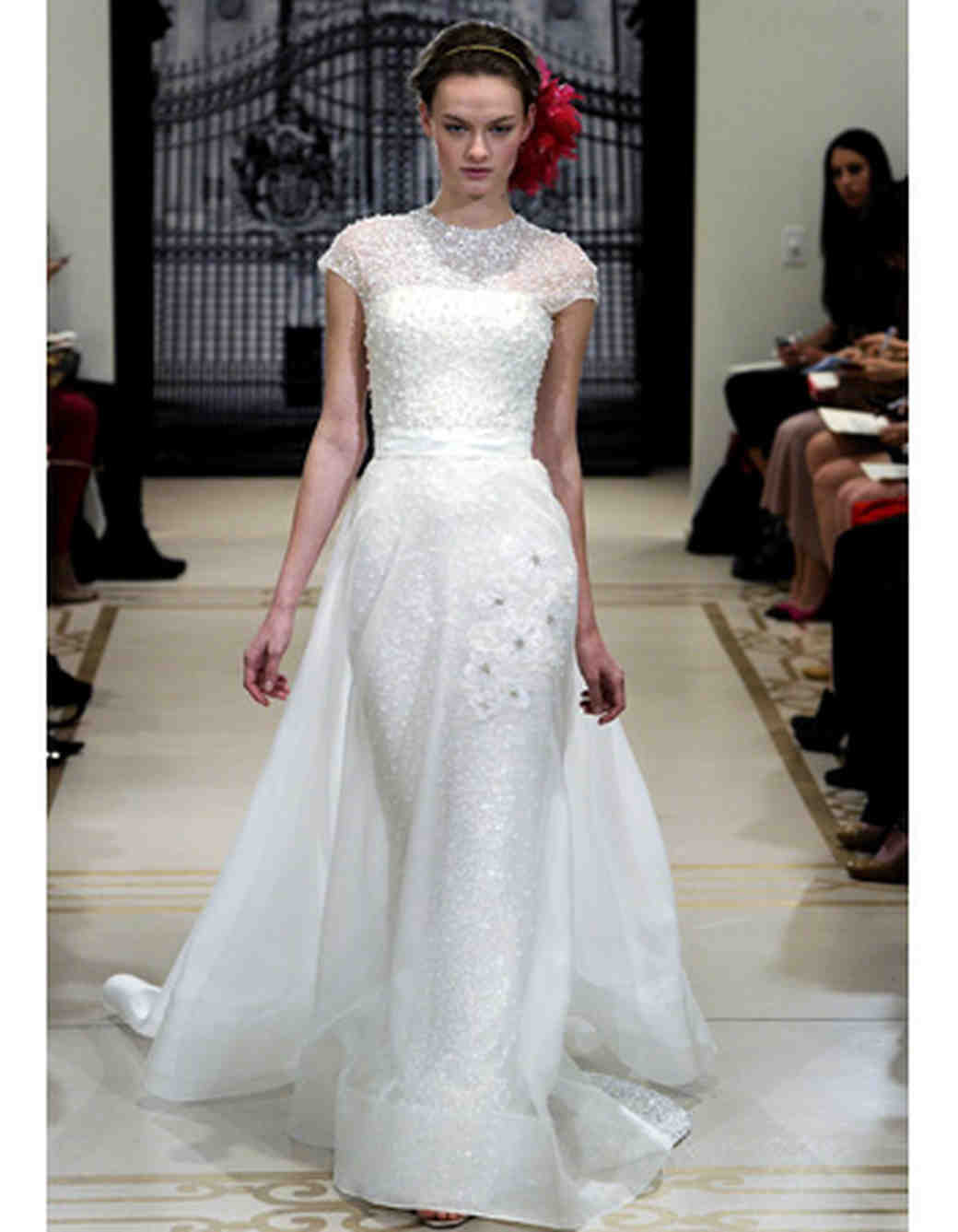 Donna Karan with Long Sleeves Wedding Dresses